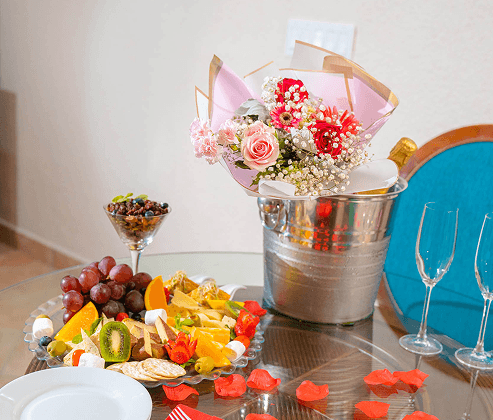 Desayuno romántico en la habitación